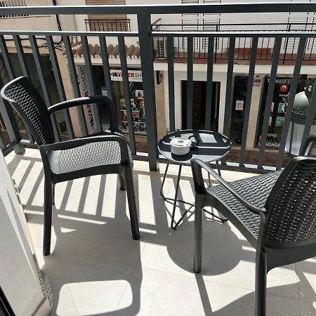 Apartamentos Mombasa 1 Planta Nerja Kültér fotó