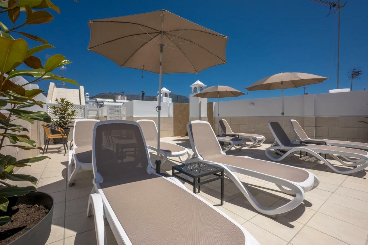 Apartamentos Mombasa 1 Planta Nerja Kültér fotó