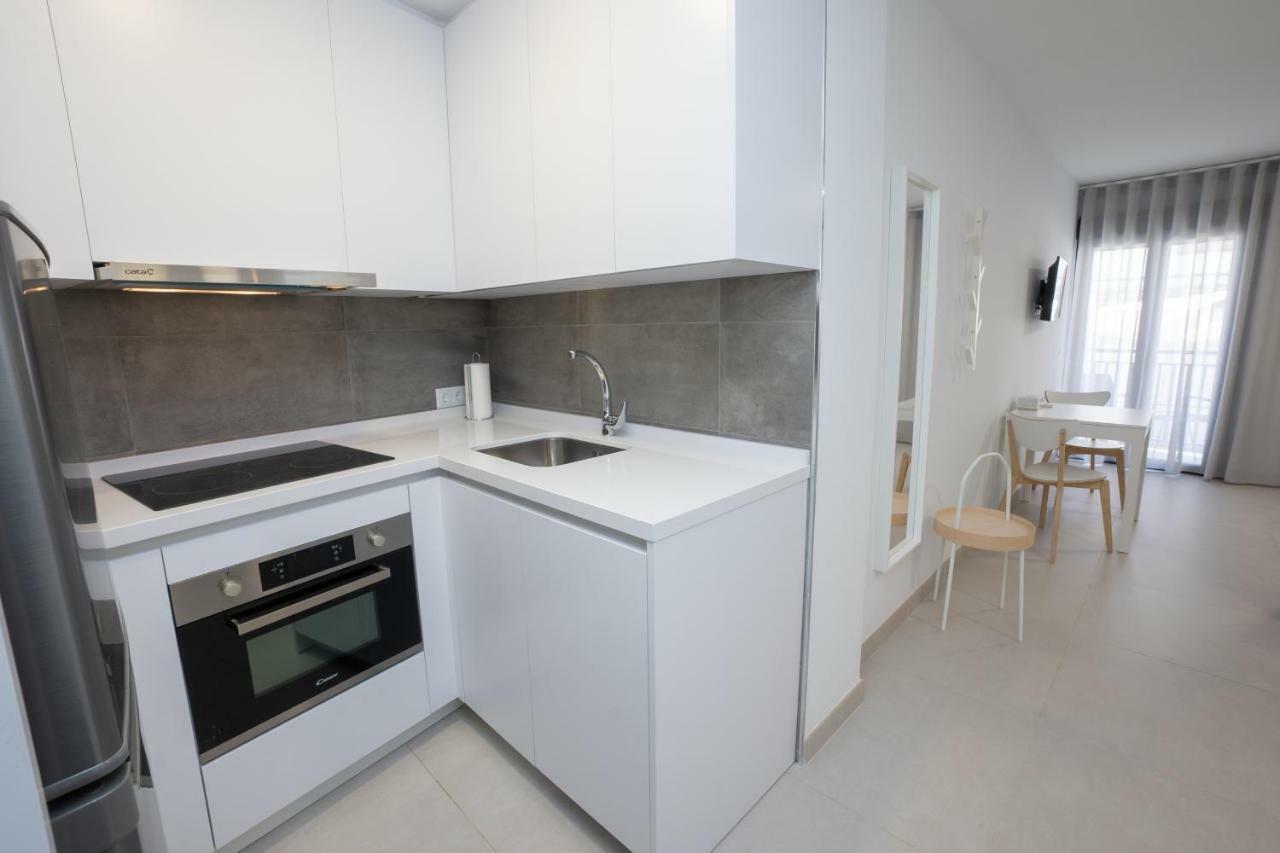 Apartamentos Mombasa 1 Planta Nerja Kültér fotó