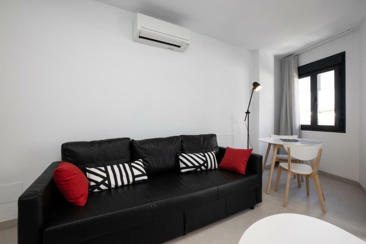 Apartamentos Mombasa 1 Planta Nerja Kültér fotó