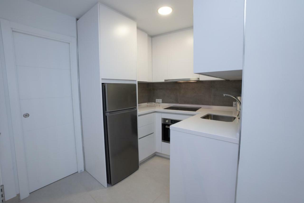 Apartamentos Mombasa 1 Planta Nerja Kültér fotó