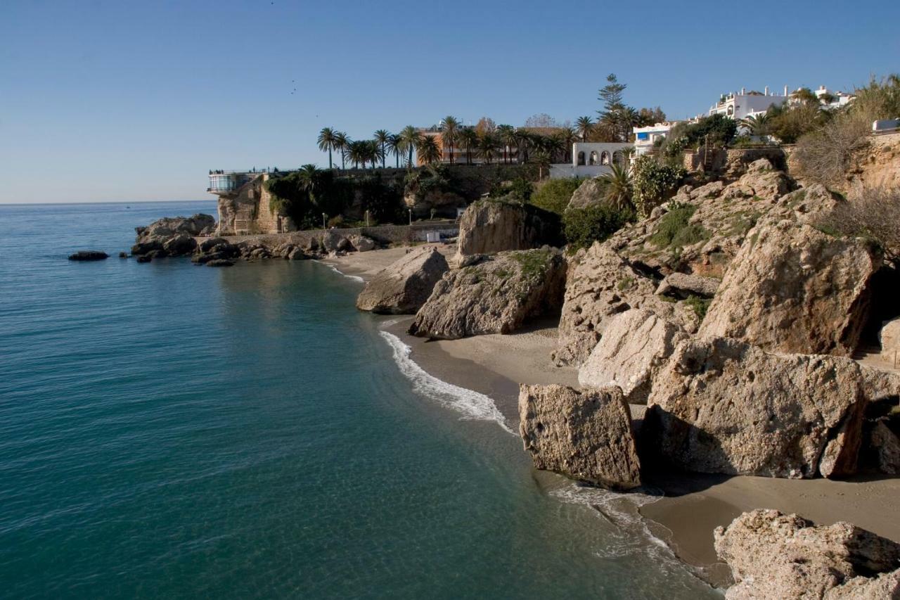 Apartamentos Mombasa 1 Planta Nerja Kültér fotó